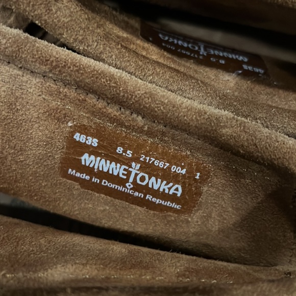 Minnetonka shoes - Picture 2 of 7